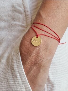 [set] 'Merci' Disc Bracelet in Red & Blue